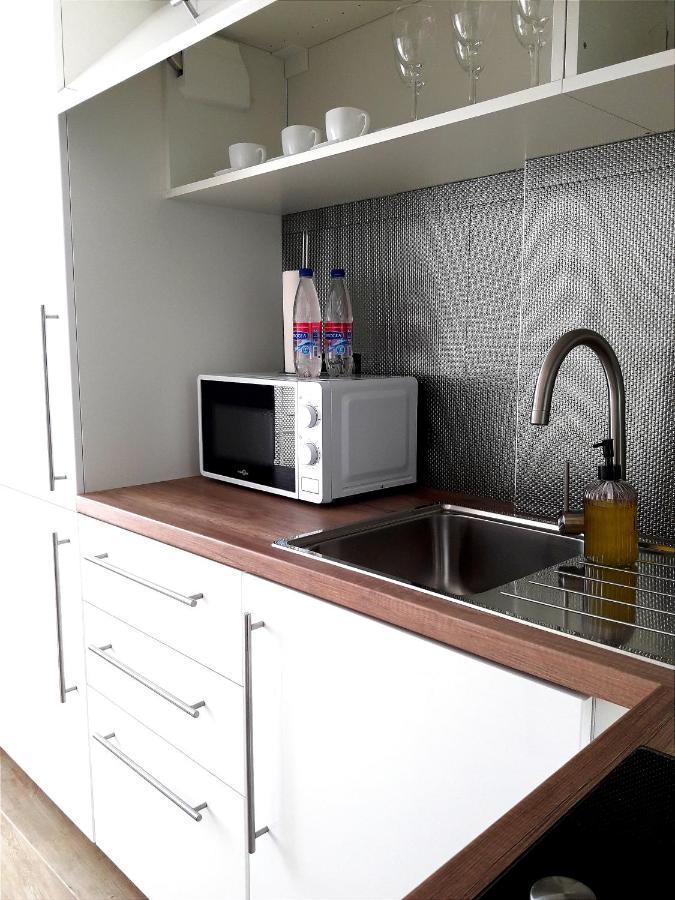 Light Apartment Center City Chisinau Ngoại thất bức ảnh